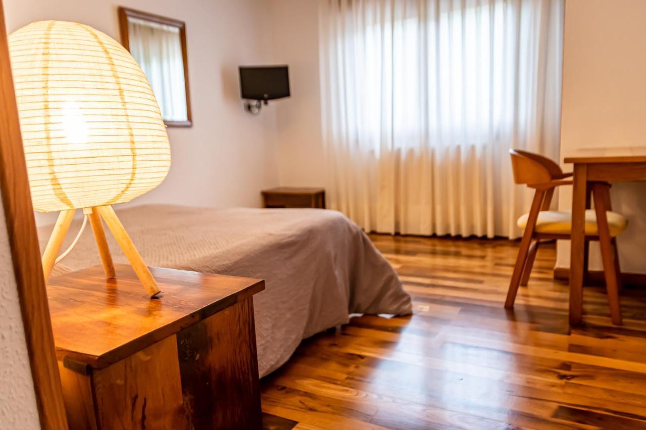 Hostal Restaurante Ventasierra Valdoré Екстериор снимка