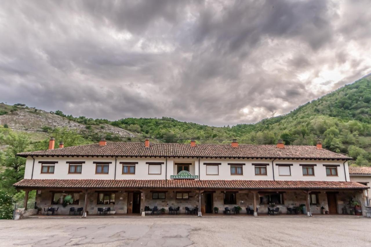 Hostal Restaurante Ventasierra Valdoré Екстериор снимка