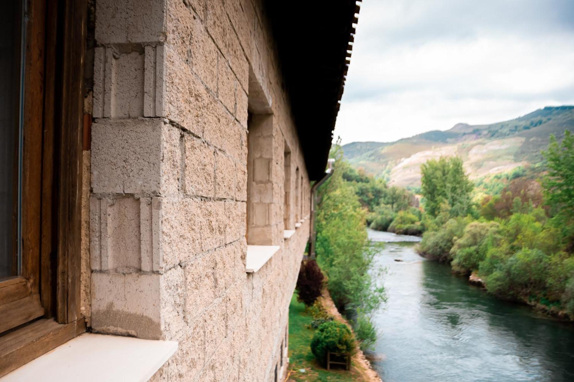 Hostal Restaurante Ventasierra Valdoré Екстериор снимка