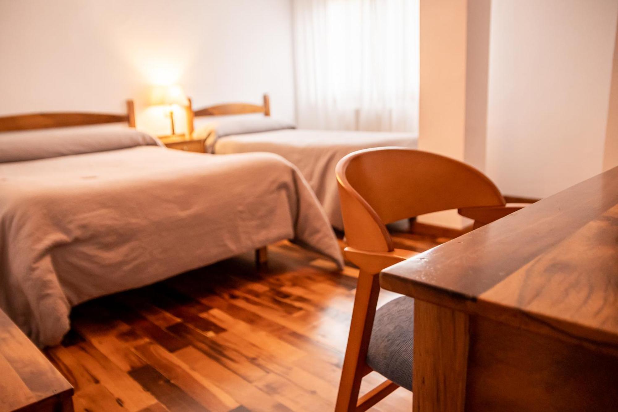 Hostal Restaurante Ventasierra Valdoré Стая снимка