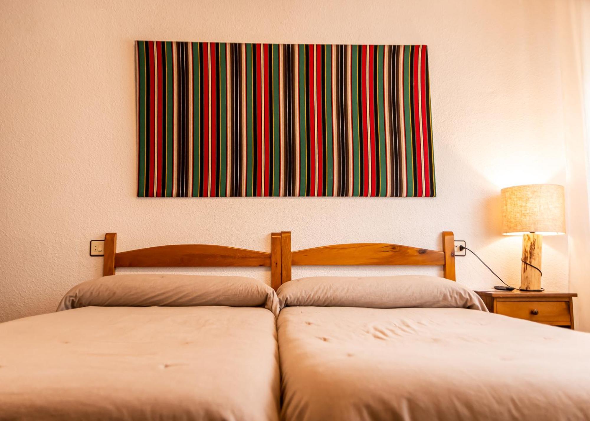 Hostal Restaurante Ventasierra Valdoré Екстериор снимка
